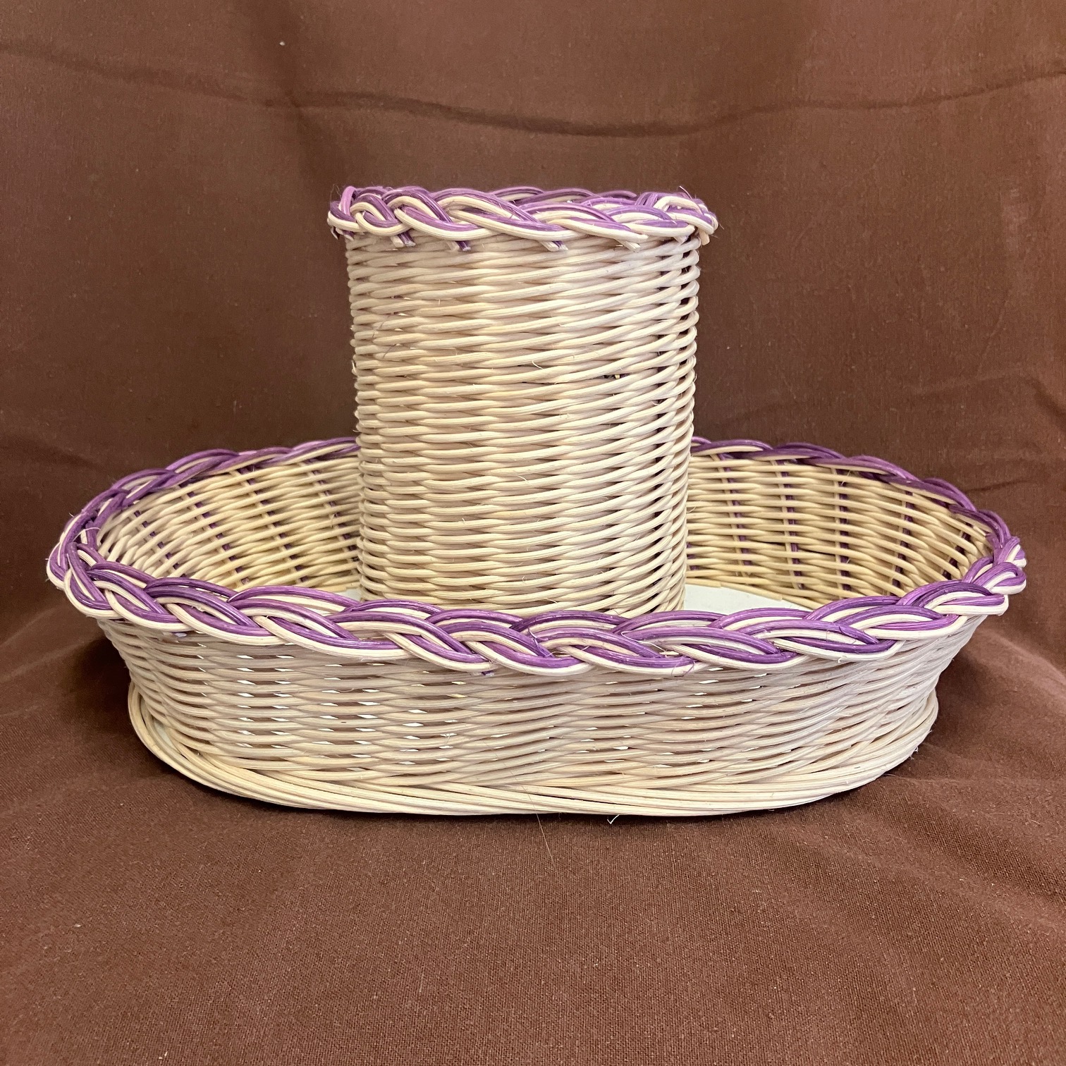 Sada: tác přírodní a příborník s fialovým dekorem - Obrázek 2