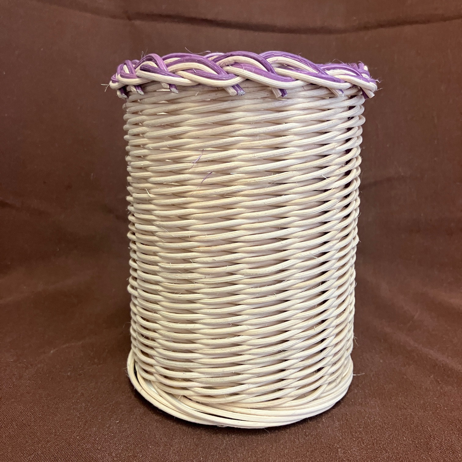 Sada: tác přírodní a příborník s fialovým dekorem - Obrázek 5