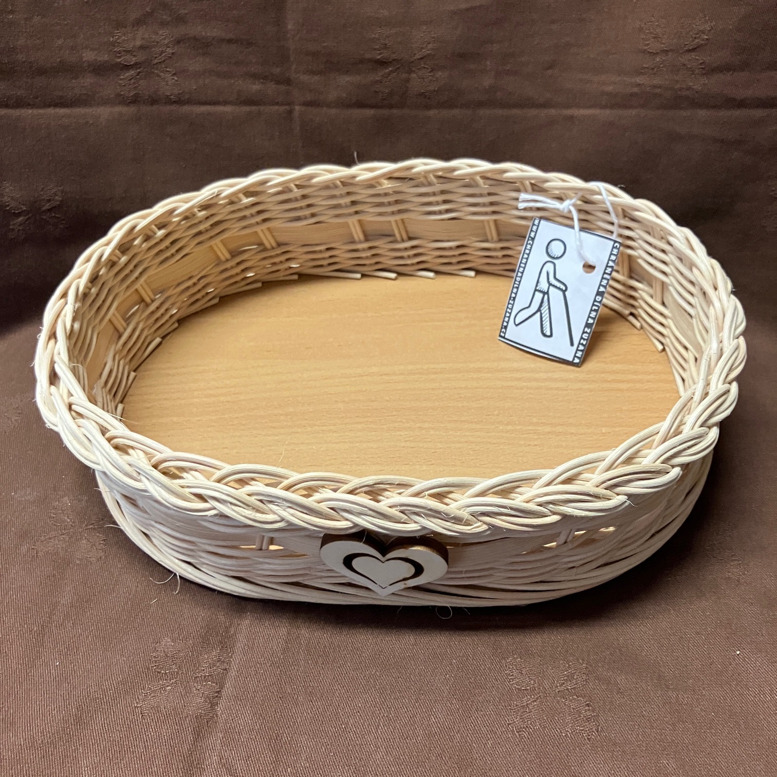 Tác malý přírodní s přírodní šénou a dřevěným srdíčkem