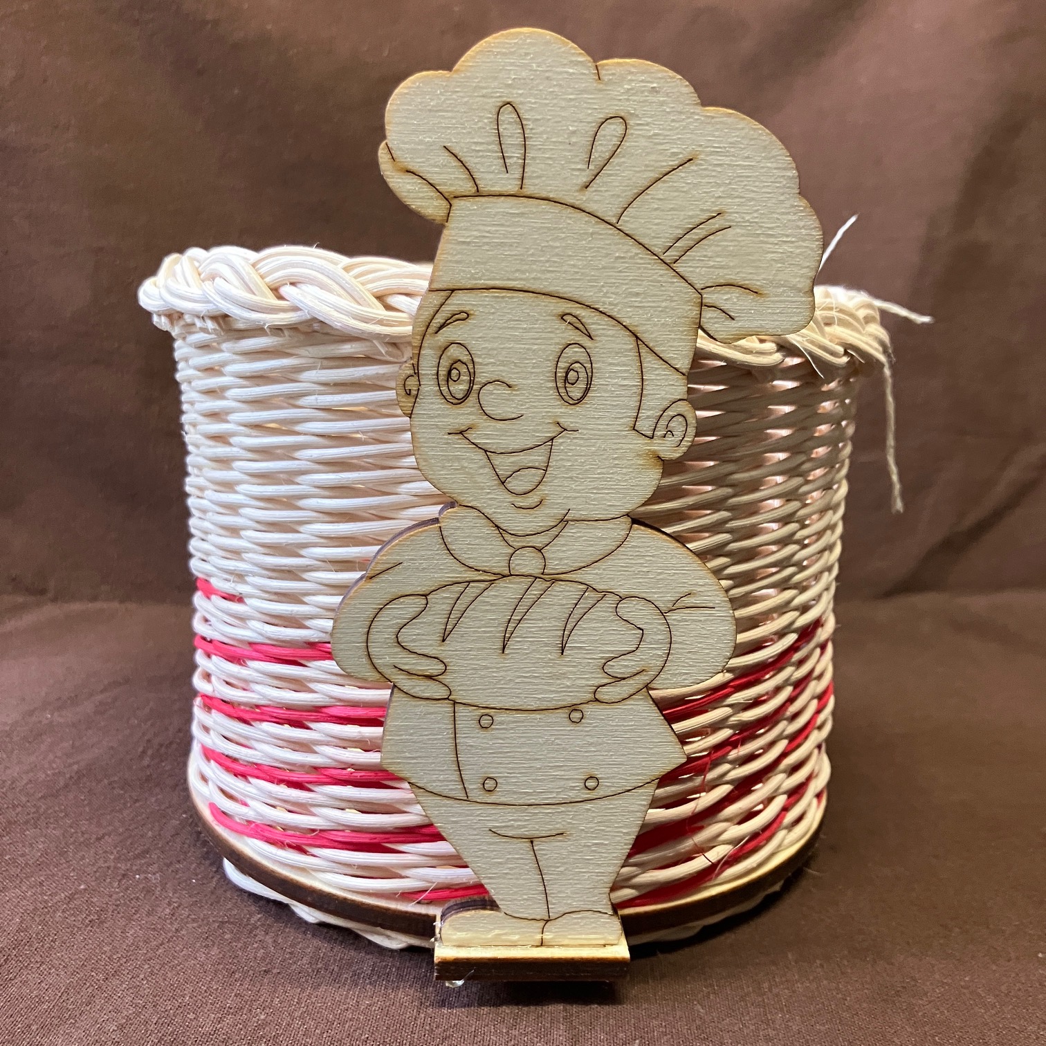 Vařečkovník přírodní s červeným dekorem dřevěnou ozdobou - Obrázek 3