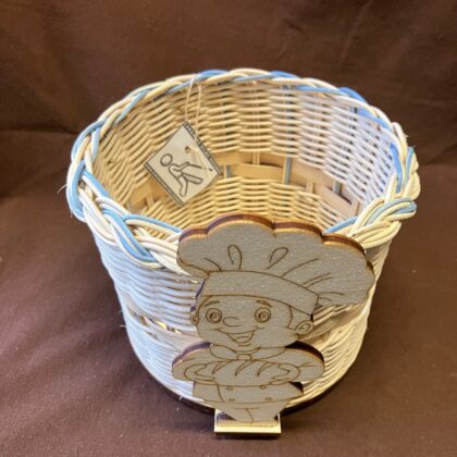 Vařečkovník přírodní se světlemodrým dekorem, přírodní šénou a dřevěnou ozdobou