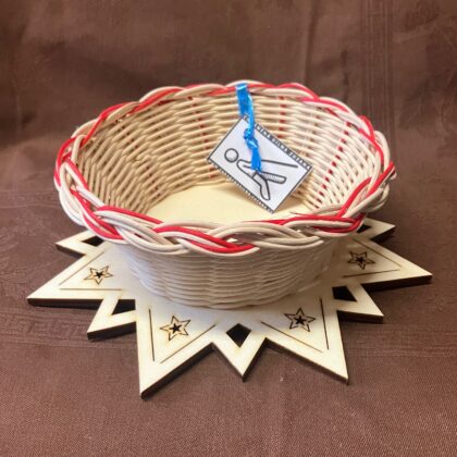 Vánoční miska s červeným dekorem a ozdobným dnem