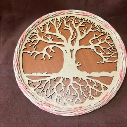 Strom života velký, opletený růžovým pedigem